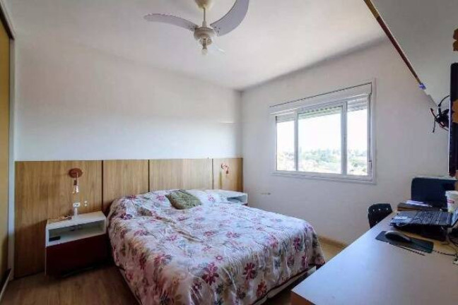 Imagem Apartamento com 3 Quartos à Venda, 81 m² em Porto Alegre Imagem Apartamento com 3 Quartos à Venda, 81 m² em Porto Alegre