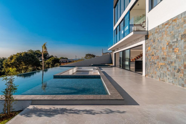 Imagem Sobrado com 4 Quartos à Venda, 620 m² em Usina - Atibaia Imagem Sobrado com 4 Quartos à Venda, 620 m² em Usina - Atibaia