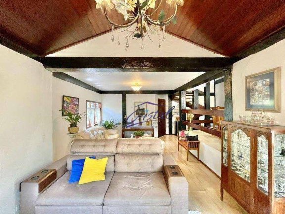 Imagem Casa com 3 Quartos à Venda, 183 m² em Chácara Santa Lúcia - Carapicuíba Imagem Casa com 3 Quartos à Venda, 183 m² em Chácara Santa Lúcia - Carapicuíba