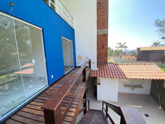 Imagem Casa com 4 Quartos à Venda, 220 m² em Granja Guarani - Teresópolis Imagem Casa com 4 Quartos à Venda, 220 m² em Granja Guarani - Teresópolis