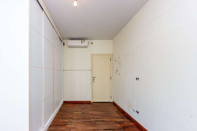 Imagem Imóvel com 4 Quartos à Venda, 270 m² em Santa Cecília - São Paulo Imagem Imóvel com 4 Quartos à Venda, 270 m² em Santa Cecília - São Paulo