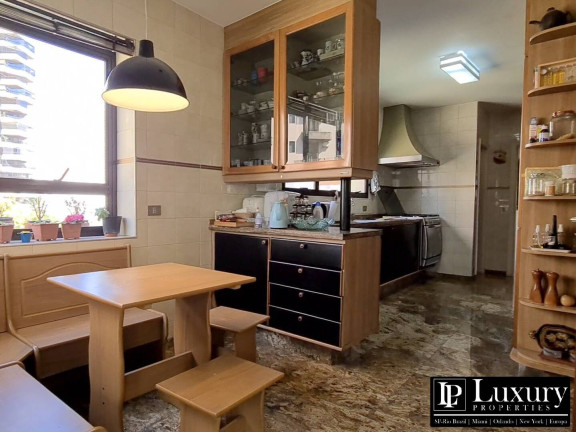 Imagem Apartamento com 4 Quartos à Venda, 226 m² em Vila Suzana - São Paulo Imagem Apartamento com 4 Quartos à Venda, 226 m² em Vila Suzana - São Paulo