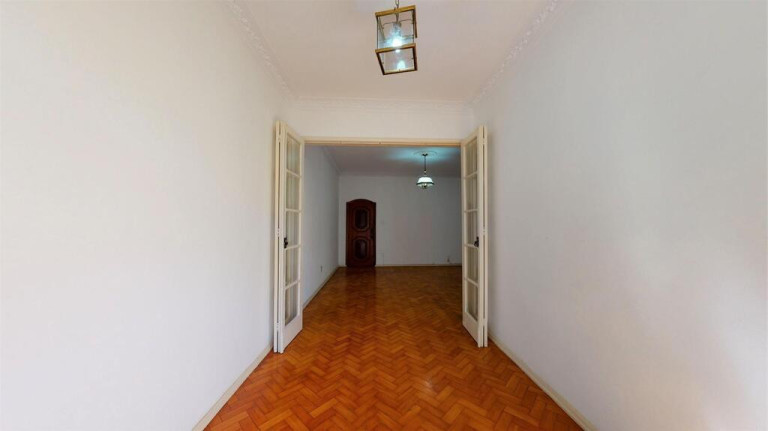Imagem Imóvel com 3 Quartos à Venda, em Tijuca - Rio De Janeiro Imagem Imóvel com 3 Quartos à Venda, em Tijuca - Rio De Janeiro