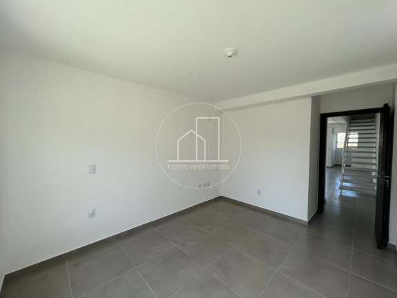 Imagem Casa com 3 Quartos à Venda, 185 m² em São João Do Rio Vermelho - Florianópolis