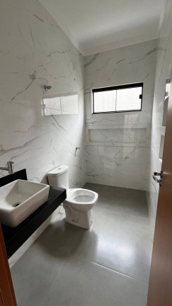 Imagem Casa com 3 Quartos à Venda, 102 m² em Popular - Caldas Novas Imagem Casa com 3 Quartos à Venda, 102 m² em Popular - Caldas Novas