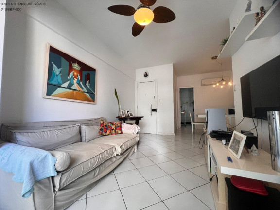 Imagem Imóvel com 3 Quartos à Venda, 74 m² em Pituba - Salvador Imagem Imóvel com 3 Quartos à Venda, 74 m² em Pituba - Salvador