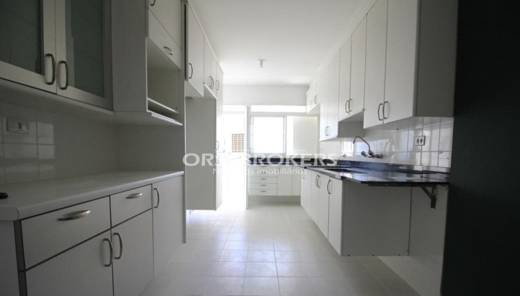 Imagem Apartamento com 3 Quartos à Venda, 185 m² em Real Parque - São Paulo