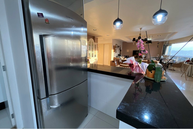 Imagem Imóvel com 4 Quartos à Venda, 175 m² em Centro - Balneário Camboriú Imagem Imóvel com 4 Quartos à Venda, 175 m² em Centro - Balneário Camboriú