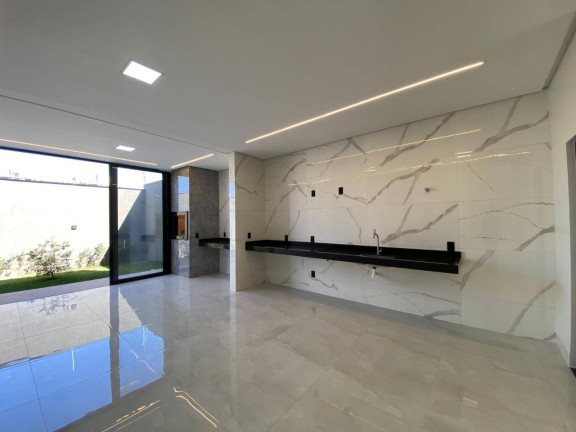 Imagem Casa com 3 Quartos à Venda, 177 m² em Do Turista 2ª Etapa - Caldas Novas Imagem Casa com 3 Quartos à Venda, 177 m² em Do Turista 2ª Etapa - Caldas Novas