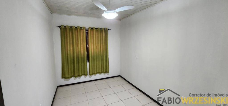 Imagem Sobrado com 4 Quartos para Alugar, 200 m² em Anita Garibaldi - Joinville Imagem Sobrado com 4 Quartos para Alugar, 200 m² em Anita Garibaldi - Joinville