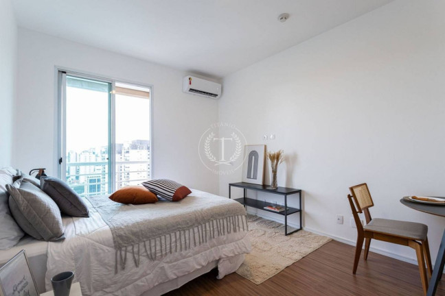 Imagem Apartamento com 1 Quarto à Venda, 26 m² em Indianópolis - São Paulo Imagem Apartamento com 1 Quarto à Venda, 26 m² em Indianópolis - São Paulo