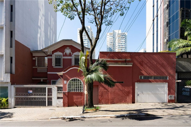 Imagem Casa com 8 Quartos à Venda, 412 m² em Bela Vista - São Paulo Imagem Casa com 8 Quartos à Venda, 412 m² em Bela Vista - São Paulo