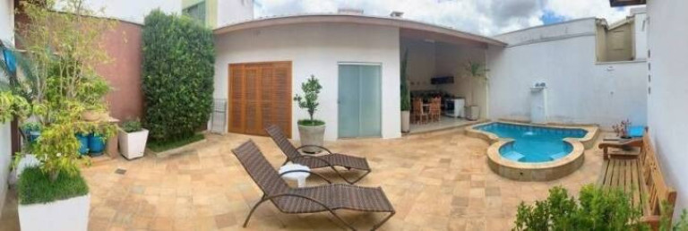 Imagem Casa com 2 Quartos à Venda, 153 m² em Jardim Maria Augusta - Taubaté Imagem Casa com 2 Quartos à Venda, 153 m² em Jardim Maria Augusta - Taubaté