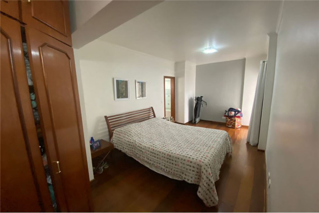 Imagem Imóvel com 4 Quartos à Venda, em Vila Regente Feijó - São Paulo Imagem Imóvel com 4 Quartos à Venda, em Vila Regente Feijó - São Paulo