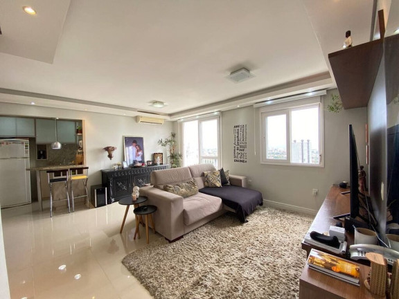 Imagem Apartamento com 3 Quartos à Venda, 72 m² em Jardim Sabará - Porto Alegre Imagem Apartamento com 3 Quartos à Venda, 72 m² em Jardim Sabará - Porto Alegre