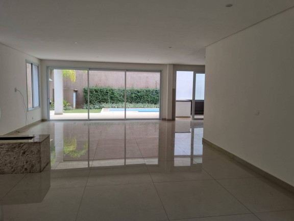 Imagem Casa com 4 Quartos para Alugar, 400 m² em Tamboré - Santana De Parnaíba