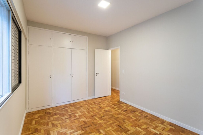 Imagem Apartamento com 3 Quartos à Venda, 195 m² em Jardim Paulistano - São Paulo
