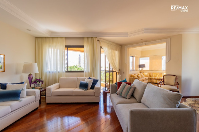 Imagem Apartamento com 4 Quartos à Venda, 250 m² em Aclimação - São Paulo