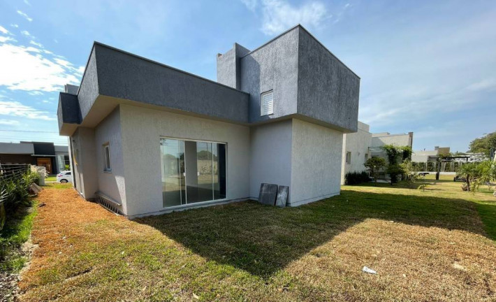 Casa de Condomínio com 3 Quartos à Venda, 195 m² em Zona Nova - Capão Da Canoa