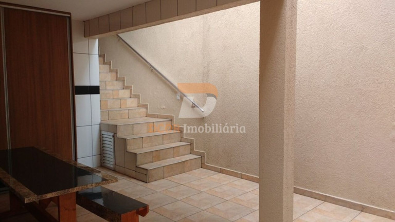 Imagem Casa com 3 Quartos à Venda, 250 m² em Centro - Diadema Imagem Casa com 3 Quartos à Venda, 250 m² em Centro - Diadema