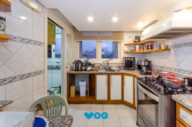 Imagem Imóvel com 3 Quartos à Venda, 105 m² em Rio Branco - Porto Alegre