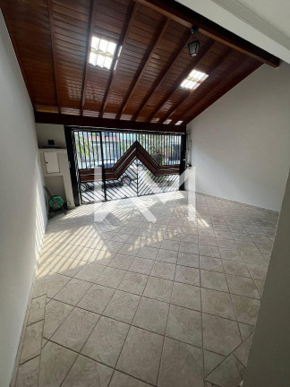 Sobrado com 3 Quartos à Venda, 250 m² em Parque Flamengo - Guarulhos