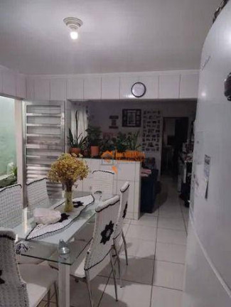 Imagem Casa com 1 Quarto à Venda, 95 m² em Vila Carmela I - Guarulhos Imagem Casa com 1 Quarto à Venda, 95 m² em Vila Carmela I - Guarulhos