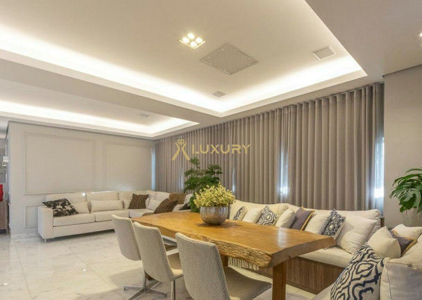 Imagem Imóvel com 4 Quartos à Venda, 180 m² em Vila Da Serra - Nova Lima Imagem Imóvel com 4 Quartos à Venda, 180 m² em Vila Da Serra - Nova Lima