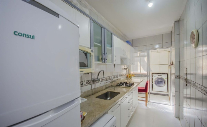 Imagem Apartamento com 3 Quartos à Venda, 132 m² em Centro Histórico - Porto Alegre Imagem Apartamento com 3 Quartos à Venda, 132 m² em Centro Histórico - Porto Alegre
