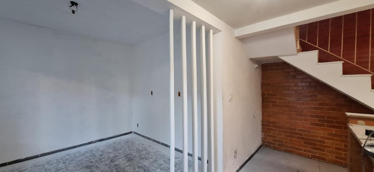 Imagem Casa com 2 Quartos à Venda, 153 m² em Campo Grande - Rio De Janeiro Imagem Casa com 2 Quartos à Venda, 153 m² em Campo Grande - Rio De Janeiro