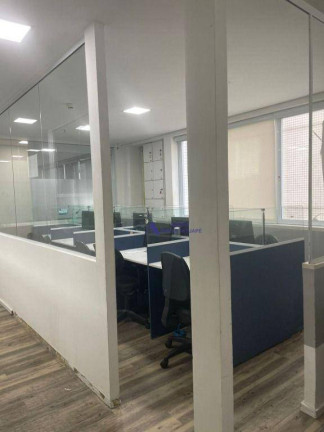 Imagem Sala Comercial à Venda ou Locação, 330 m² em Tatuapé - São Paulo Imagem Sala Comercial à Venda ou Locação, 330 m² em Tatuapé - São Paulo