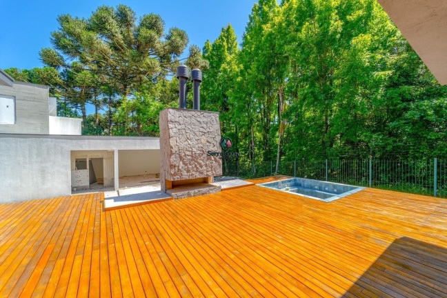 Imagem Casa de Condomínio com 3 Quartos à Venda, 347 m² em Bavária - Gramado Imagem Casa de Condomínio com 3 Quartos à Venda, 347 m² em Bavária - Gramado