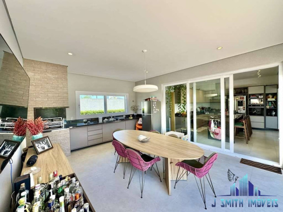 Imagem Casa com 4 Quartos à Venda, 345 m² em Granja Viana - Carapicuíba Imagem Casa com 4 Quartos à Venda, 345 m² em Granja Viana - Carapicuíba