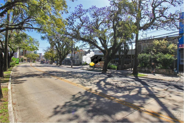Imagem Casa com 3 Quartos à Venda, 179 m² em Petrópolis - Porto Alegre Imagem Casa com 3 Quartos à Venda, 179 m² em Petrópolis - Porto Alegre