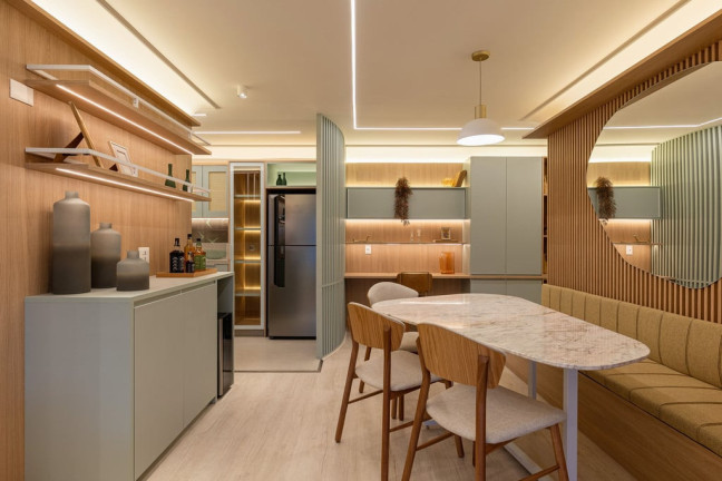 Imagem Apartamento com 2 Quartos à Venda, 90 m² em Ahú - Curitiba