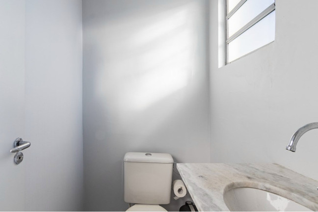 Imagem Apartamento com 2 Quartos à Venda, 104 m² em Jardim Itu - Porto Alegre Imagem Apartamento com 2 Quartos à Venda, 104 m² em Jardim Itu - Porto Alegre