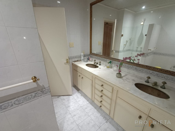 Imagem Apartamento com 4 Quartos à Venda, 200 m² em Copacabana - Rio De Janeiro