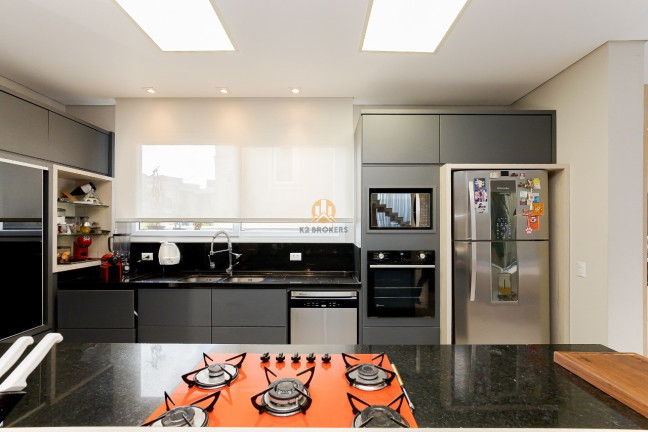 Imagem Imóvel com 4 Quartos à Venda, 450 m² em Tingui - Curitiba Imagem Imóvel com 4 Quartos à Venda, 450 m² em Tingui - Curitiba
