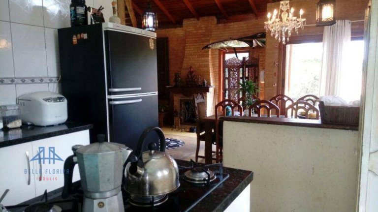 Imagem Casa com 2 Quartos à Venda, 180 m² em Rio Tavares - Florianópolis Imagem Casa com 2 Quartos à Venda, 180 m² em Rio Tavares - Florianópolis