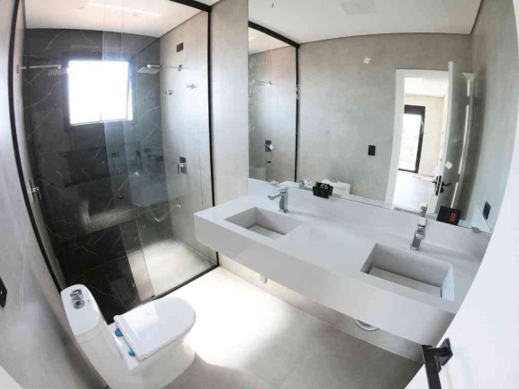 Imagem Casa com 3 Quartos à Venda, 210 m² em Brisas - Mogi Das Cruzes Imagem Casa com 3 Quartos à Venda, 210 m² em Brisas - Mogi Das Cruzes