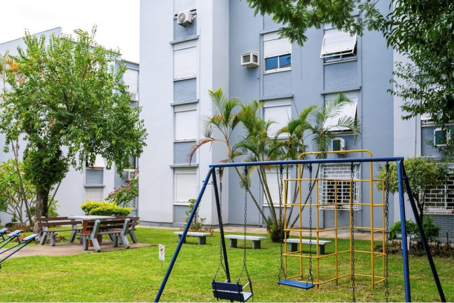 Imagem Imóvel com 2 Quartos à Venda, 52 m² em São Sebastião - Porto Alegre Imagem Imóvel com 2 Quartos à Venda, 52 m² em São Sebastião - Porto Alegre