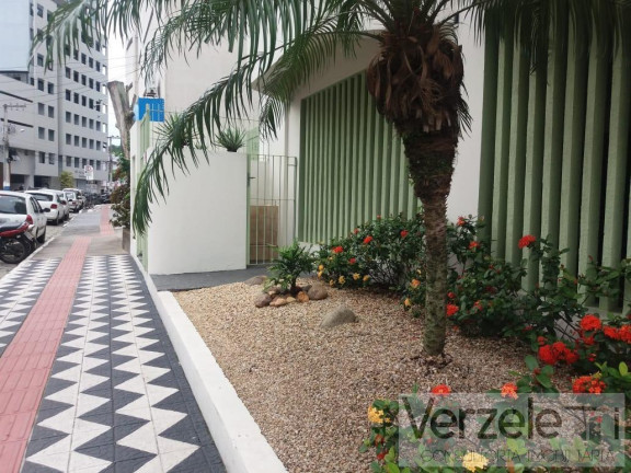 Imagem Apartamento com 2 Quartos à Venda, 126 m² em Centro - Balneário Camboriú