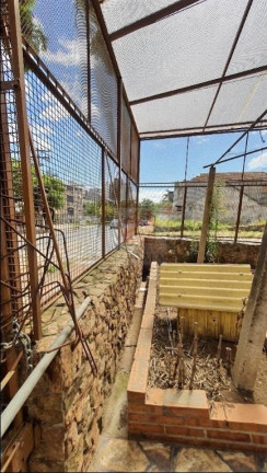 Imagem Casa com 3 Quartos à Venda, 190 m² em Menino Deus - Porto Alegre Imagem Casa com 3 Quartos à Venda, 190 m² em Menino Deus - Porto Alegre