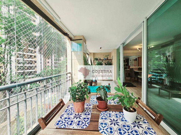 Imagem Apartamento com 3 Quartos à Venda, 167 m² em Campo Belo - São Paulo