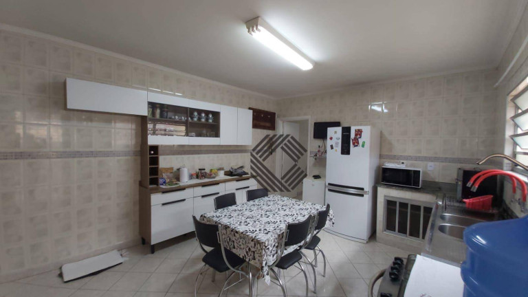 Imagem Casa com 3 Quartos à Venda, 155 m² em Centro - Sorocaba Imagem Casa com 3 Quartos à Venda, 155 m² em Centro - Sorocaba