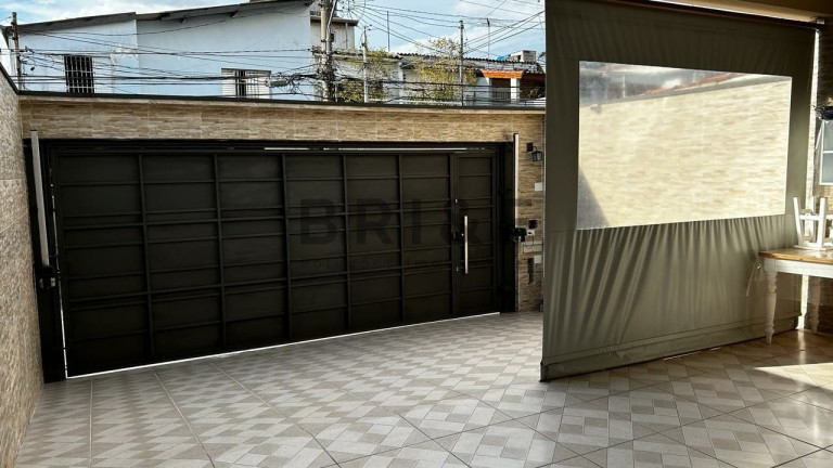 Casa com 3 Quartos à Venda, 200 m² em Granja Julieta - São Paulo