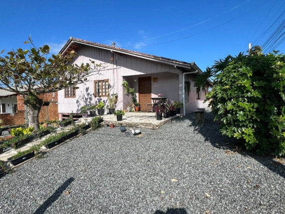 Imagem Casa com 4 Quartos à Venda, 100 m² em Pinheiros - Balneário Barra Do Sul Imagem Casa com 4 Quartos à Venda, 100 m² em Pinheiros - Balneário Barra Do Sul