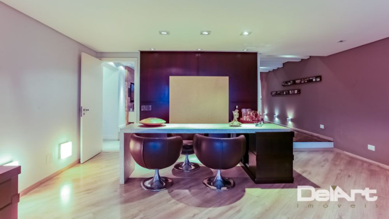 Imagem Apartamento com 4 Quartos à Venda, 247 m² em água Verde - Curitiba Imagem Apartamento com 4 Quartos à Venda, 247 m² em água Verde - Curitiba