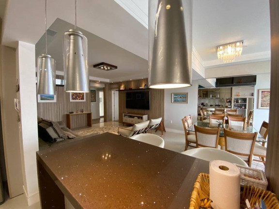 Imagem Apartamento com 3 Quartos à Venda, 310 m² em Centro - Balneário Camboriú