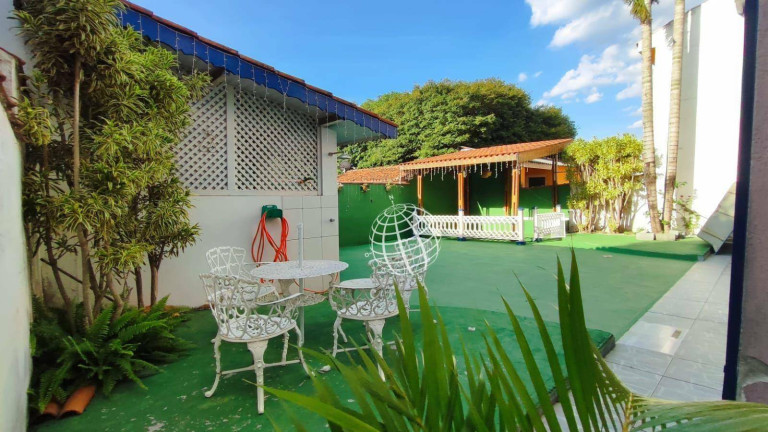 Imagem Casa com 3 Quartos à Venda ou Locação, 266 m² em Centro - Atibaia Imagem Casa com 3 Quartos à Venda ou Locação, 266 m² em Centro - Atibaia